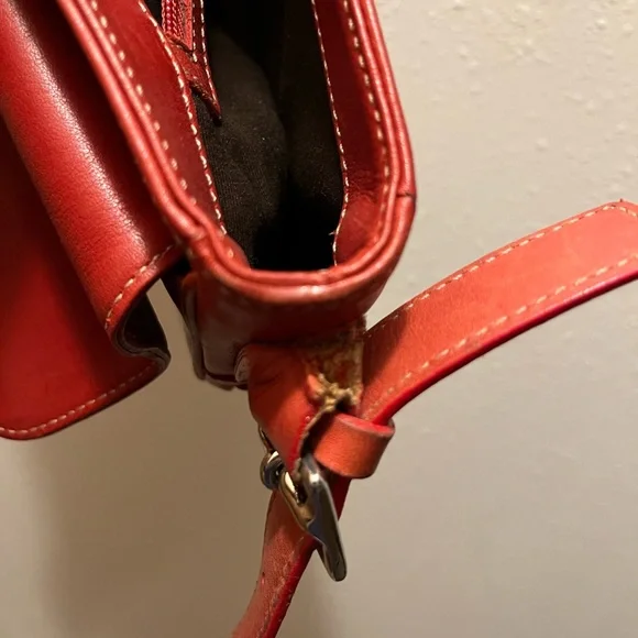 Coach Hamptons East West Buckle Shoulder Bag-Vintage Y2K-Rare Color - Picture 13 of 13